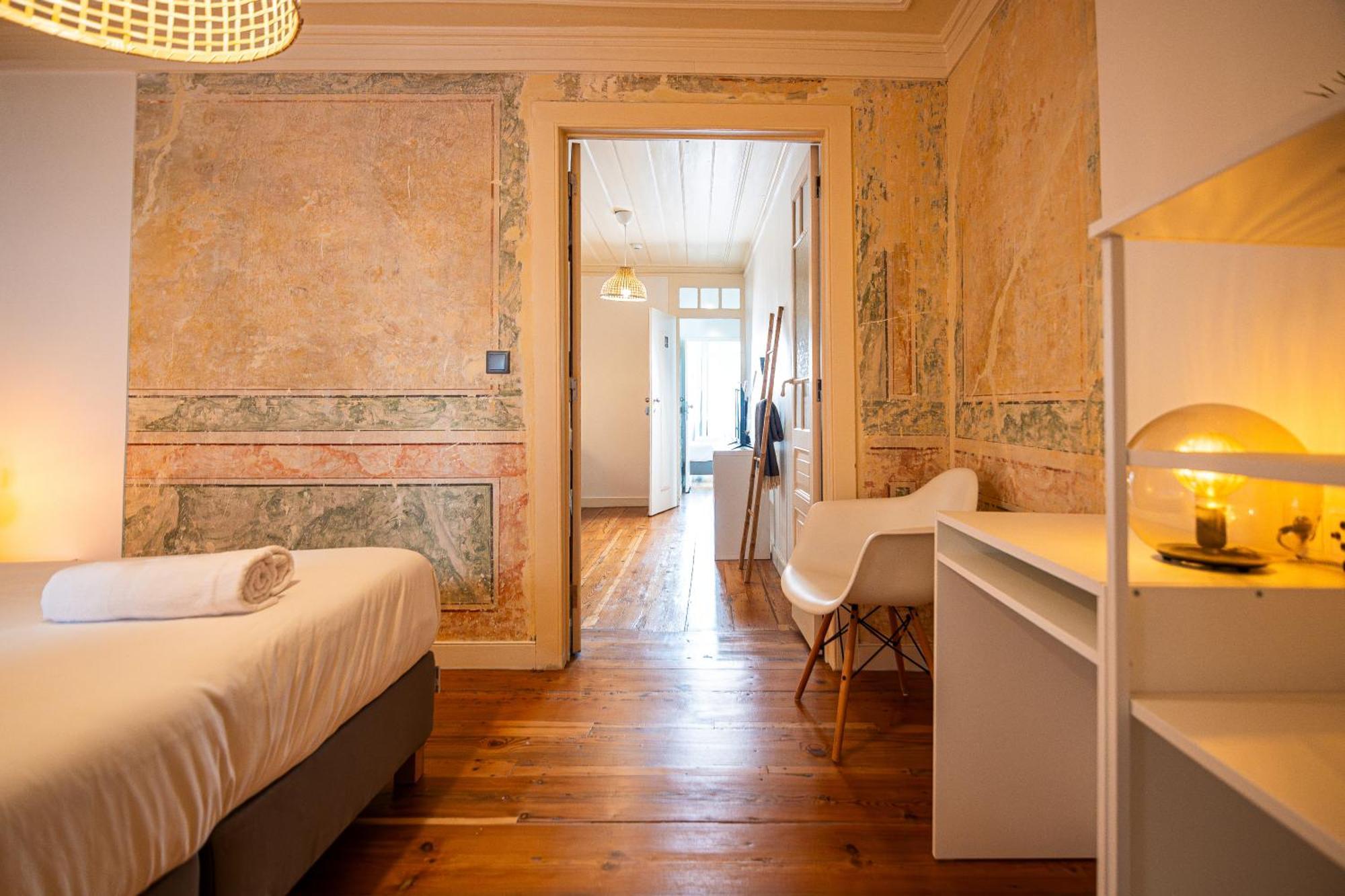 Vago Alcantara Suites Lisbon Exterior photo
